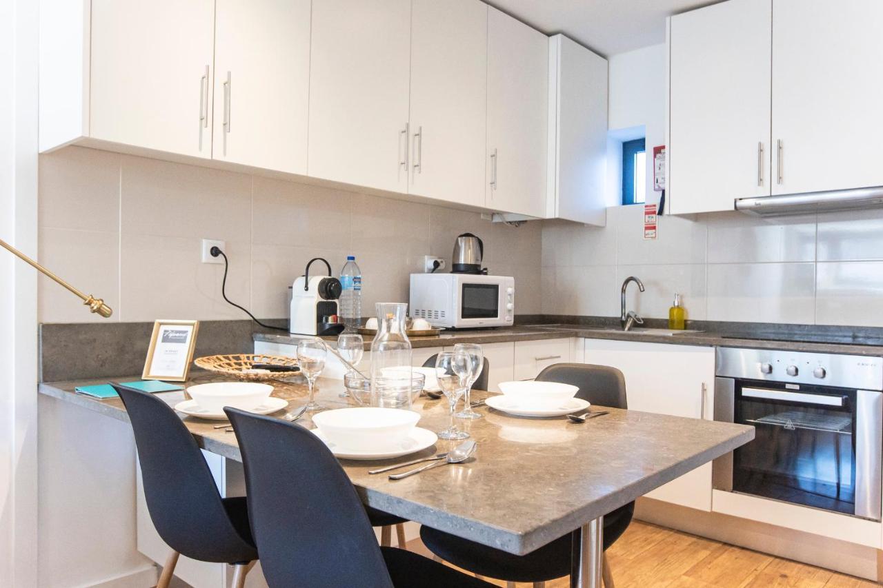 Lovelystay - Urban Cottage Порту Екстер'єр фото